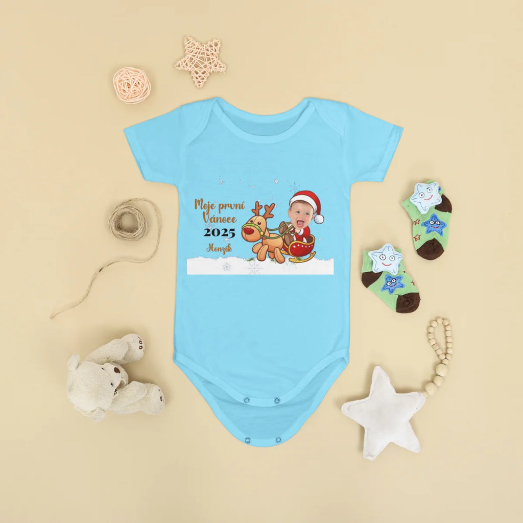 Moje první Vánoce - vložte rok, jméno a fotografii, u které se automaticky ořízne jen obličej, a máte úžasný dárek.