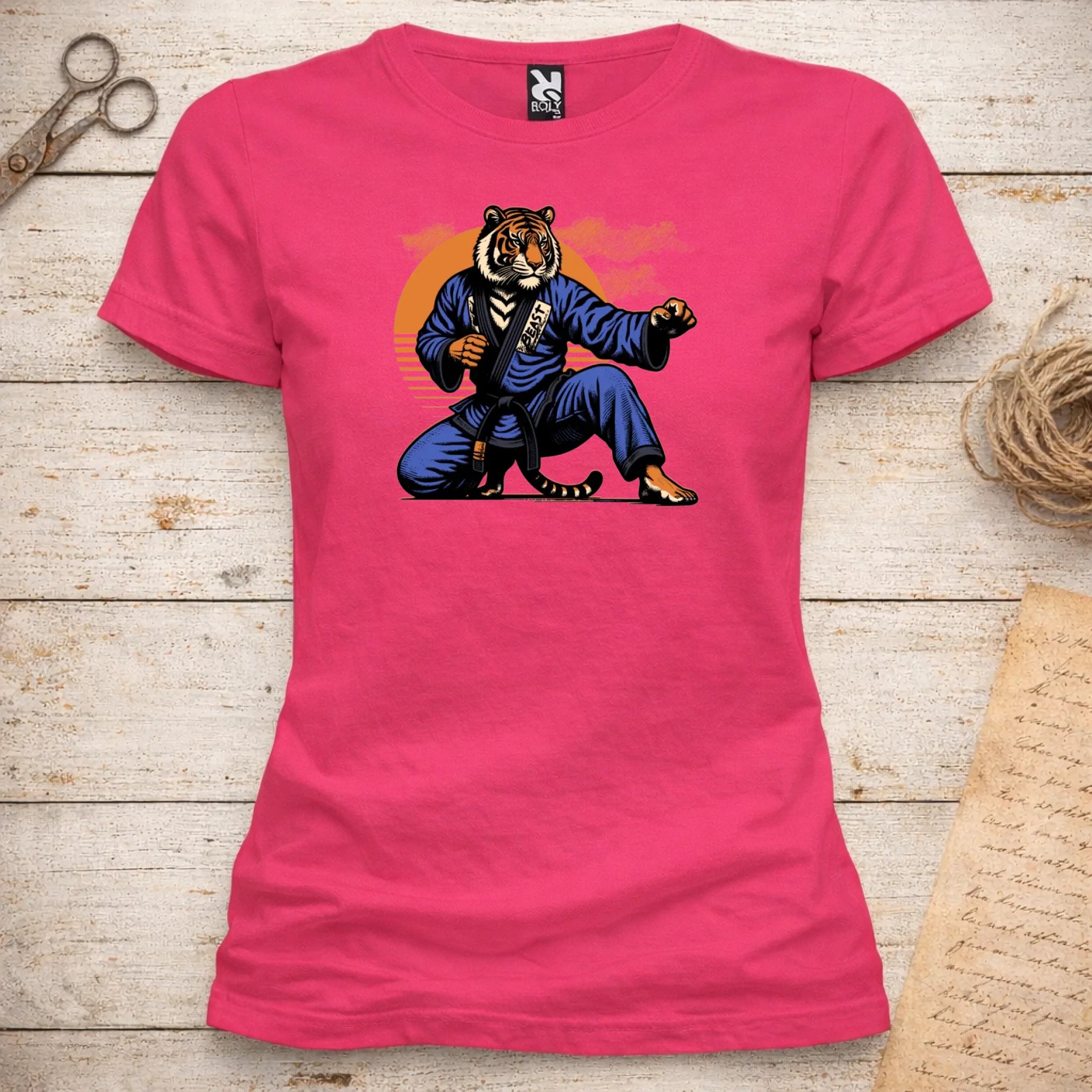 BOJOVÉ SPORTY VÝBĚR OBRÁZKU (10+motivů) a MOŽNOST DOPLNIT VLASTNÍ TEXTY dámské tričko