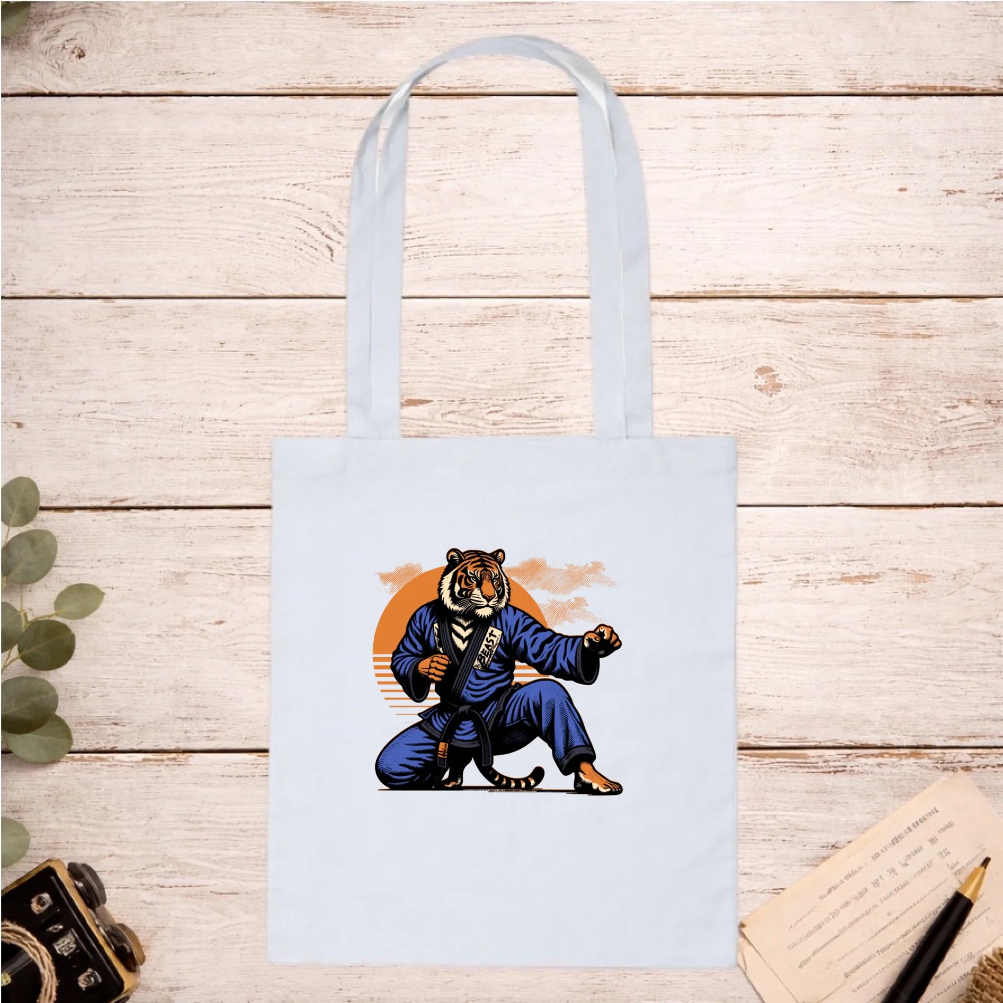 Taška s motivem bojové sporty a s možností personalizace.